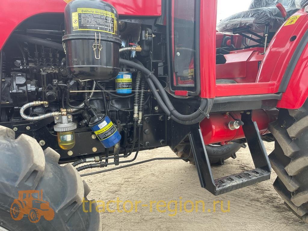 Трактор Dongfeng 404 G2