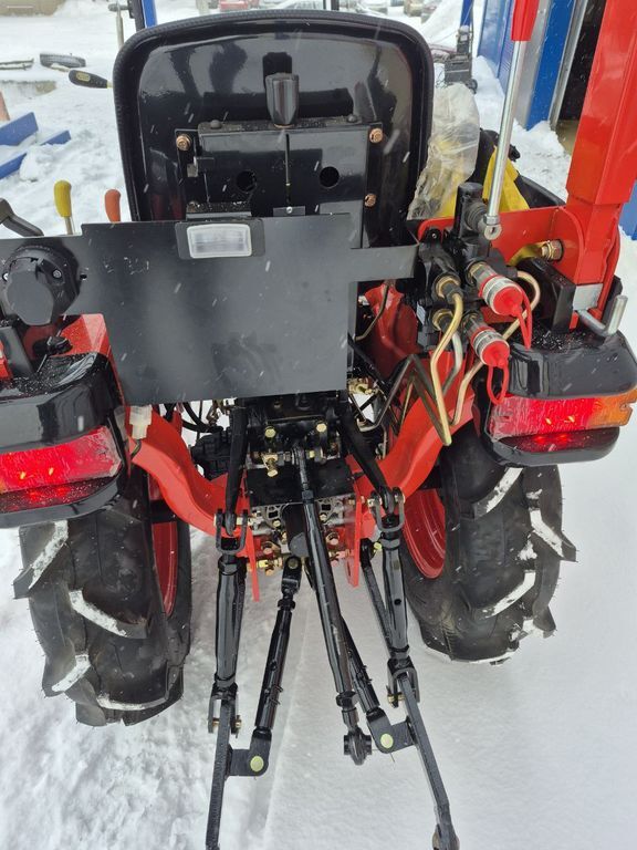 Минитрактор Казак Kubota T-304-A9