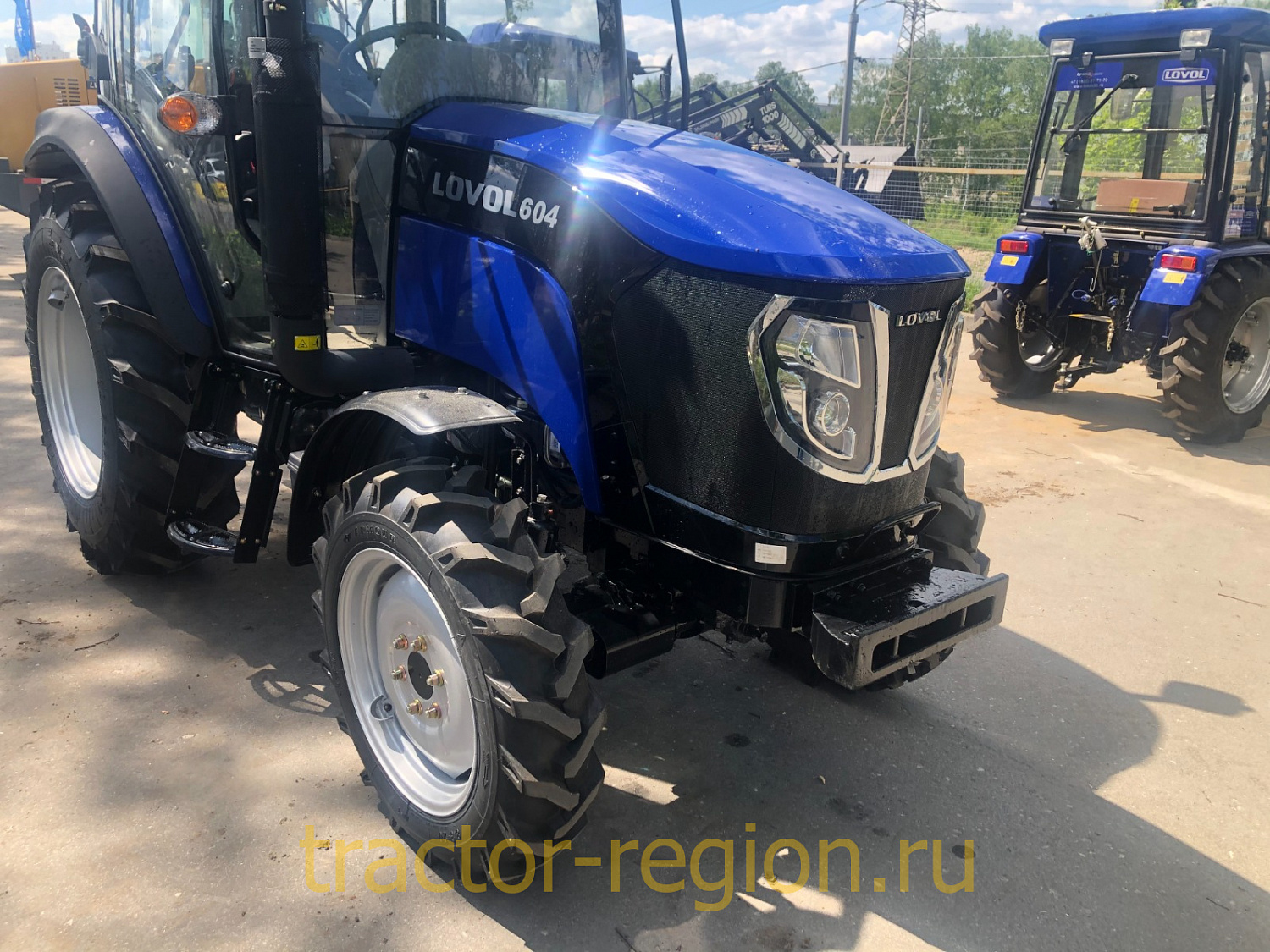 Трактор Lovol TB 604