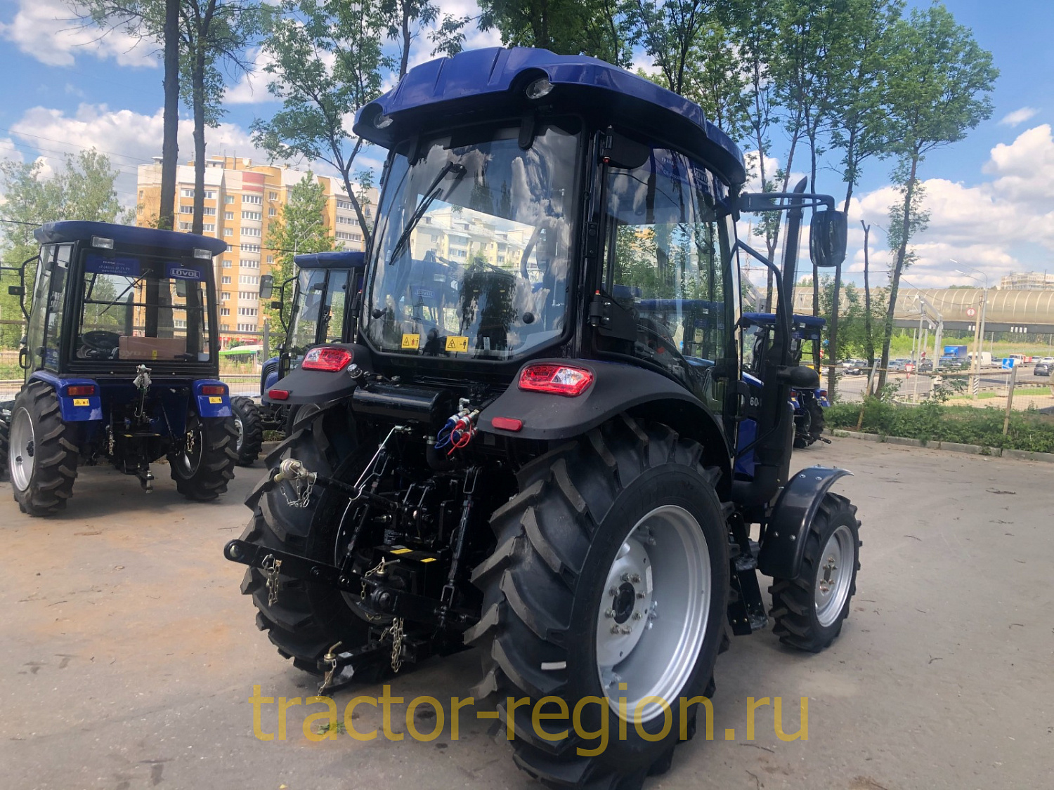 Трактор Lovol TB 604